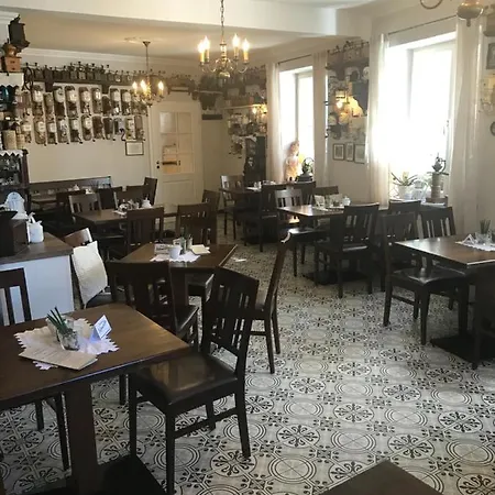Klapperburg Hotel Beilstein (Rhineland-Palatinate)