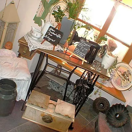 Klapperburg Hotel Beilstein (Rhineland-Palatinate)