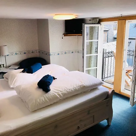Klapperburg Hotel *