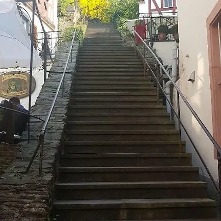 科拉佩尔博格酒店 *