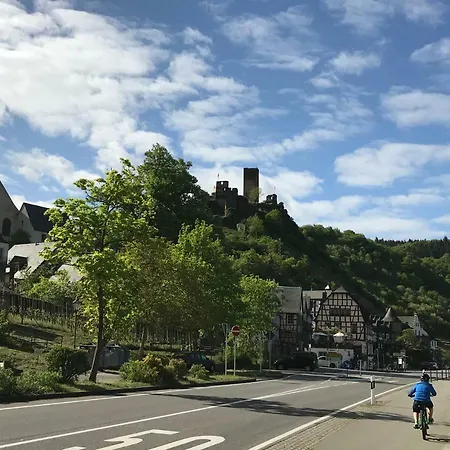 Hotel Klapperburg *